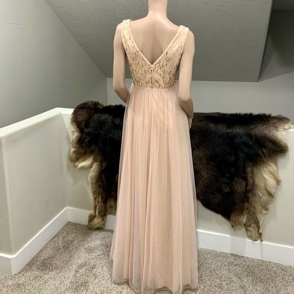 Elegant Sequined Floral Lace Double V-Neck Party Dress - Picture 9 of 14